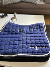 Farbe Blau Bruno Delgrange Sattelunterlage