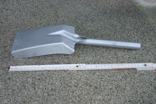 Alte metall zinkschaufel ddr - metall-zinkschaufel,,