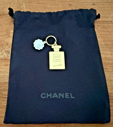 Chanel charm anhänger kamelie - chanel,