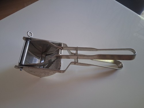 Vintage kartoffelpresse - vintage,