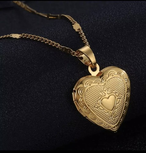 Gold medaillon anhänger - 9k,