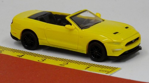 Ford mustang convertible - vi,