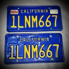 Kalifornien - blau & gelbe Nummernschilder - Paar - 1980-1981 - Man Cave - USA