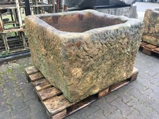 Historischer Sandstein Brunnentrog 90x80x65cm hoch