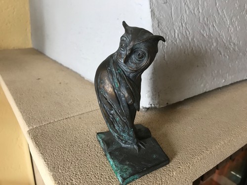 Uhu eule auf - eule, bronze