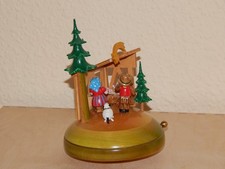Spieluhr Steinbach mit Krippe