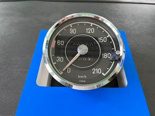 Mercedes w111 tachometer - mercedes,