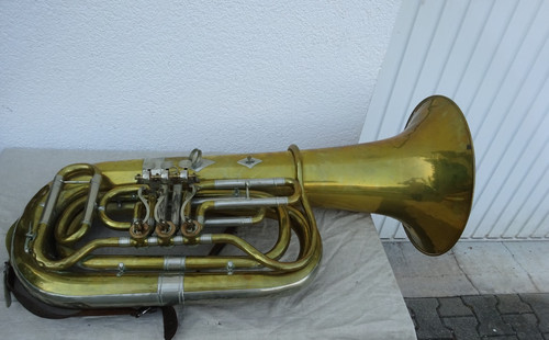 Große tuba 103 - große,
