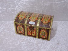 EMGQ2r - Blechdose Truhenform