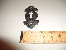 Schlüsselschild Schlüsselblende Rosette Schwarz Eisen Möbelbeschlag Vintage