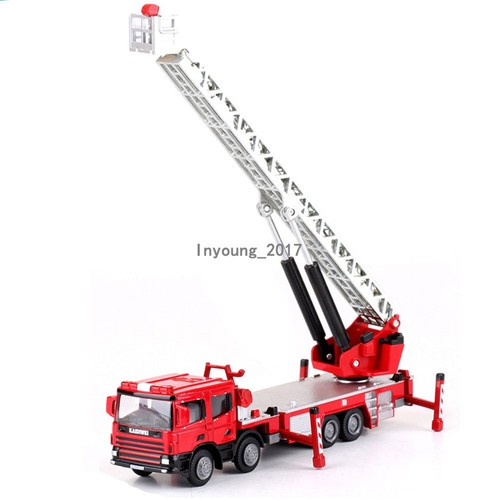 Feuerwehrauto mit leiter - 6.5",