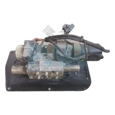 ASTON MARTIN DB9 Volante