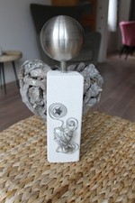 Deko-Engel zum Aufstellen aus Bimsstein, silber