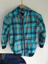 Jacke Gr. 134 Yigga Frühling