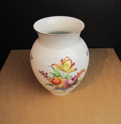 Nymphenburg porzellan vase - nymphenburg,