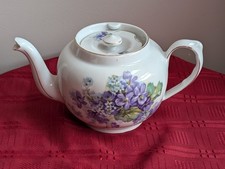 Vintage VICTORIA Porzellan