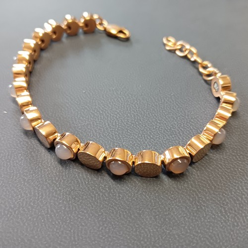 Armband mit hochwertigen