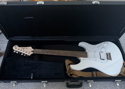 Yamaha pacifica 012 weiß - pacifica,