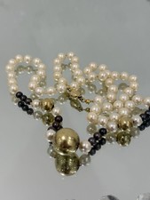 Hochwertige Perlenkette mit