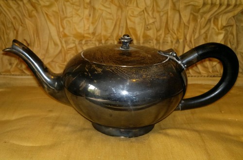 Vintage alte teekanne mit - alte,