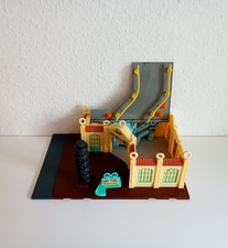 Disney Pixar Cars LUIGI'S CASA DELLA TIRES 