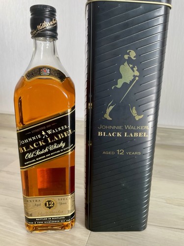 Johnnie walker black label old - johnnie,