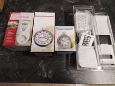 Konvolut Küchenutensilien Thermometer Zeitschaltuhr Zerkleinerer