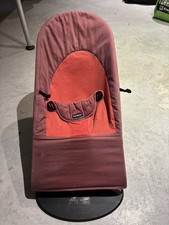 BabyBjörn Babywippe. Rot