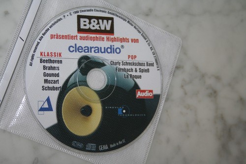 Audio w präsentiert - audio,