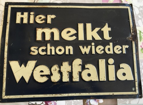 Altes blechschild hier melkt - hier,
