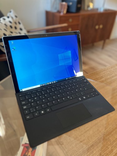 Microsoft surface pro - i5, 8gb
