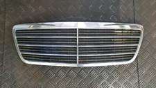 Kühlergrill Grill Avantgarde original  Mercedes W210 2108800583   (5-1)
