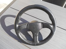 Lenkrad mit Nabe und Porsche Emblem (ohne Airbag)  TYP ATIWE 32 KBA 70111