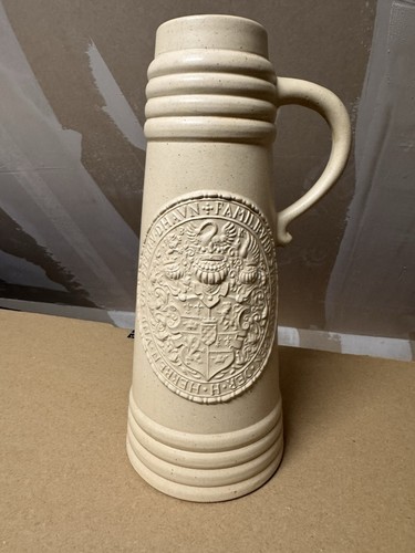 König pilsener jahreskrug - könig-pilsener,
