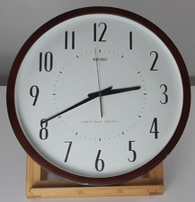 SEIKO Funkwanduhr QXR123B -