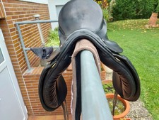 Hintermayer Dressursattel