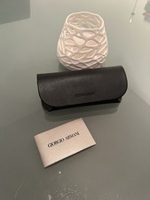 Neues Giorgio Armani