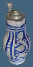 Alter großer Bier/Weinkrug oder Kanne, Keramik mit Zinndeckel, blau glasiert