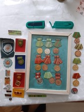 DDR Orden Abzeichen Konvolut