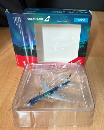 Herpa wings 500 icelandair - 1:500,