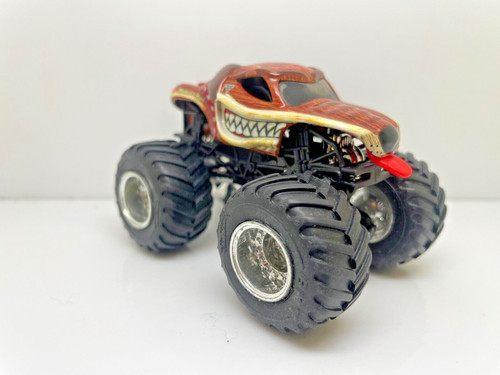 Hot wheels monster mutt - monster,