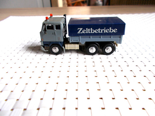 Herpa volvo zugmaschine - ,