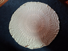 Omas runde sehr alte Spitzen