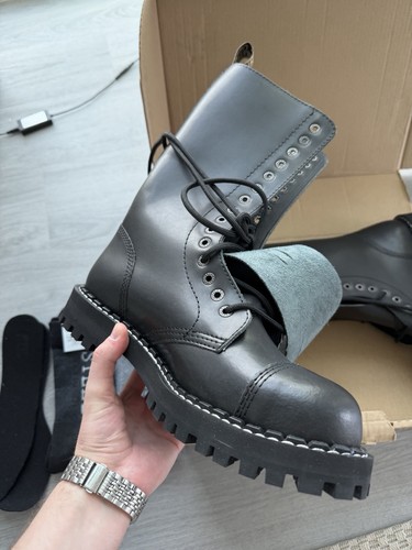 Steel boots - steel,