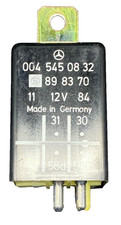 Mercedes A0045450832 Relay