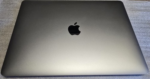 Orginal apple display space - display,