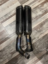 Yamaha R1 RN22 Akrapovic