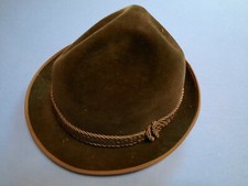 He. Hut V. Pichler/ Graz, grün, Samt 17 x 19,5, imprägniert, neu