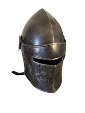 Mittelalter Historismus Helm