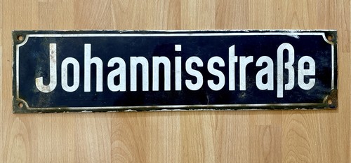 Straßenschild emaille